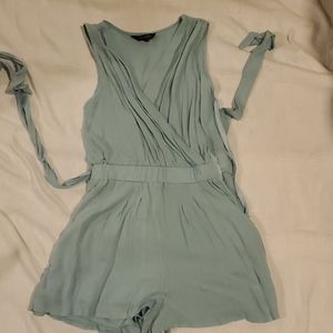 Amaryllis blue romper